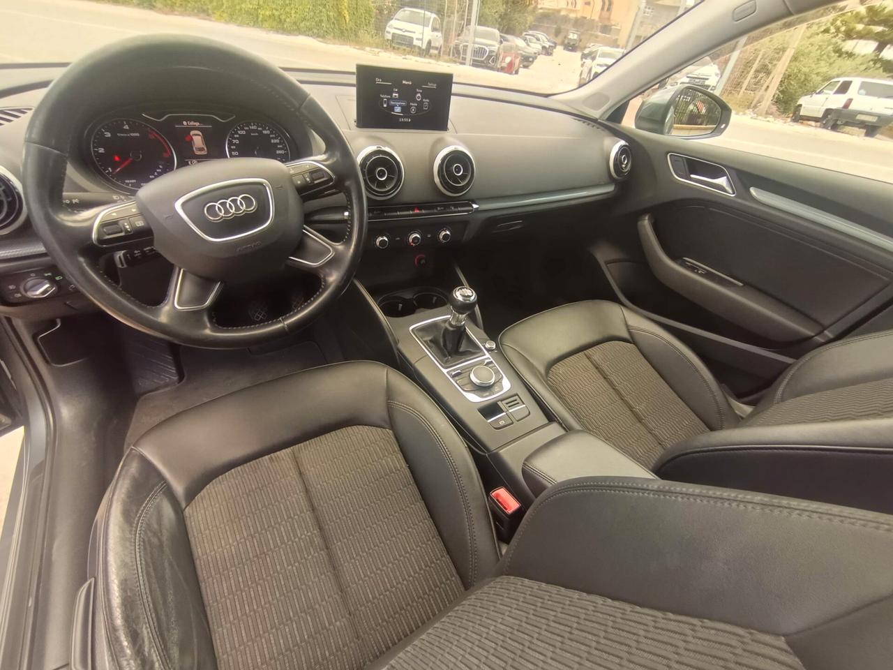 Audi A3 2.0 TDI 150 CV clean diesel Attraction