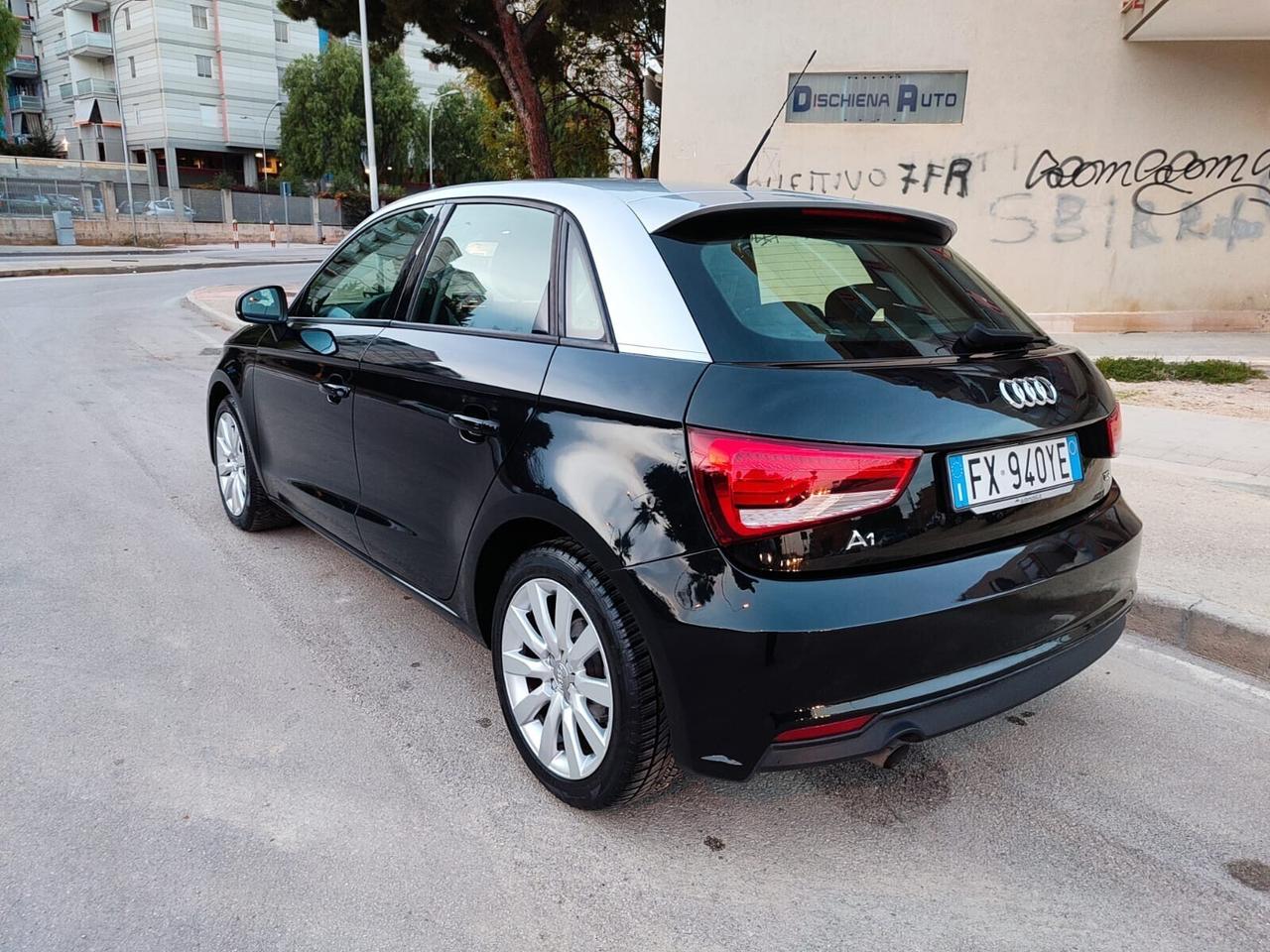 Audi A1 SPB 1.6 TDI 116 CV ( BICOLORE) SUPER PREZZ