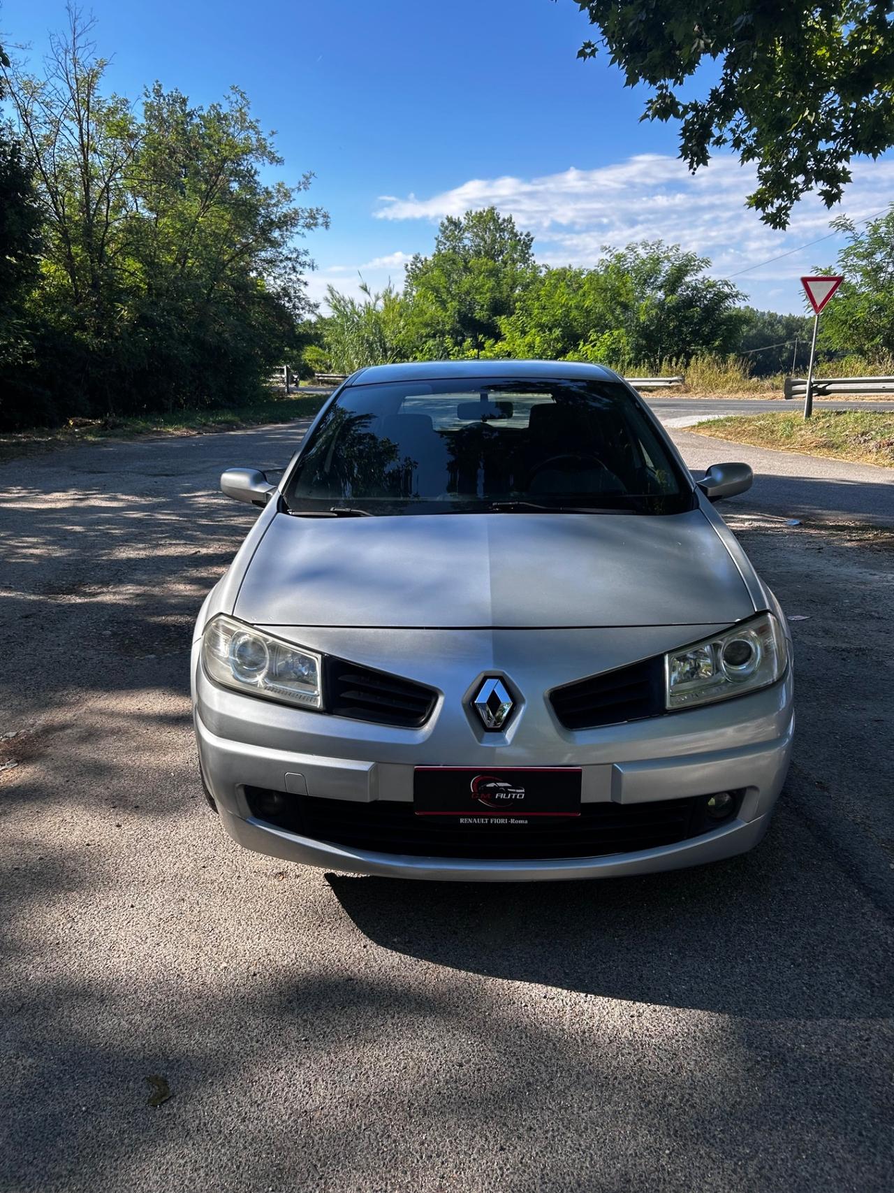 Renault Megane Mégane 1.5 dCi/105CV 5 porte Serie Speciale