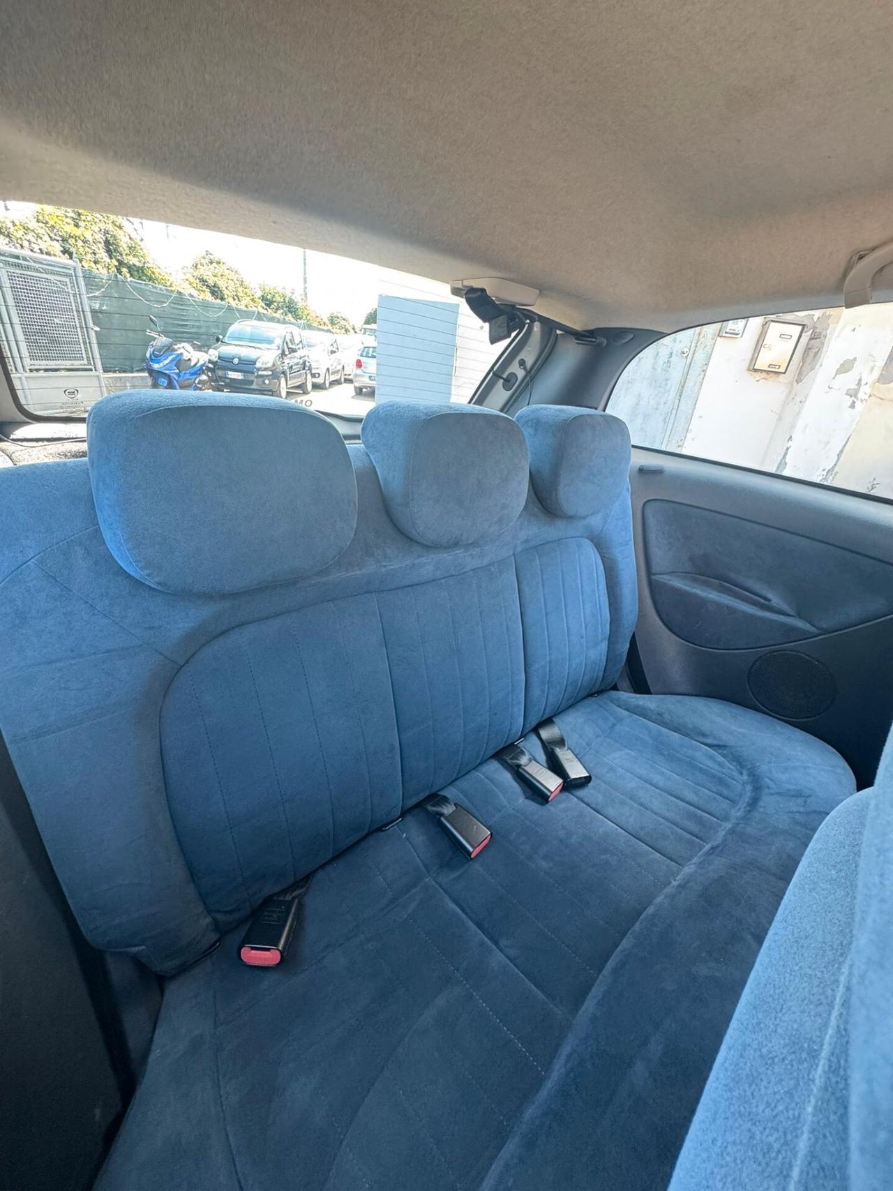 Lancia Ypsilon 1.3 Multijet 16V Platino