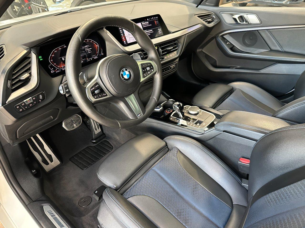 BMW 118 d Msport Auto - Tetto - Camera - Carplay - Live Cockpit-IVA