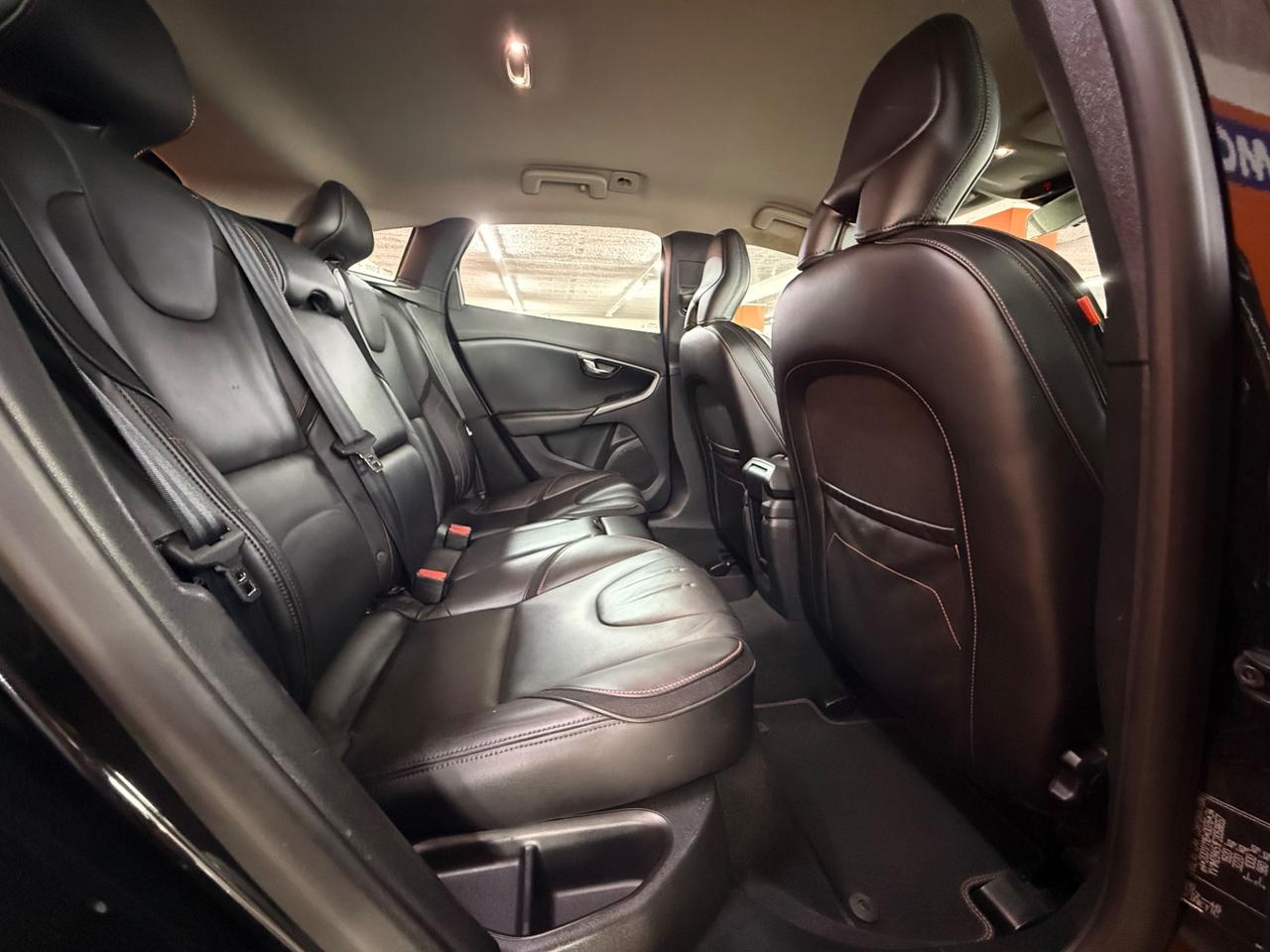 Volvo V40 Cross Country D4 Ocean Race