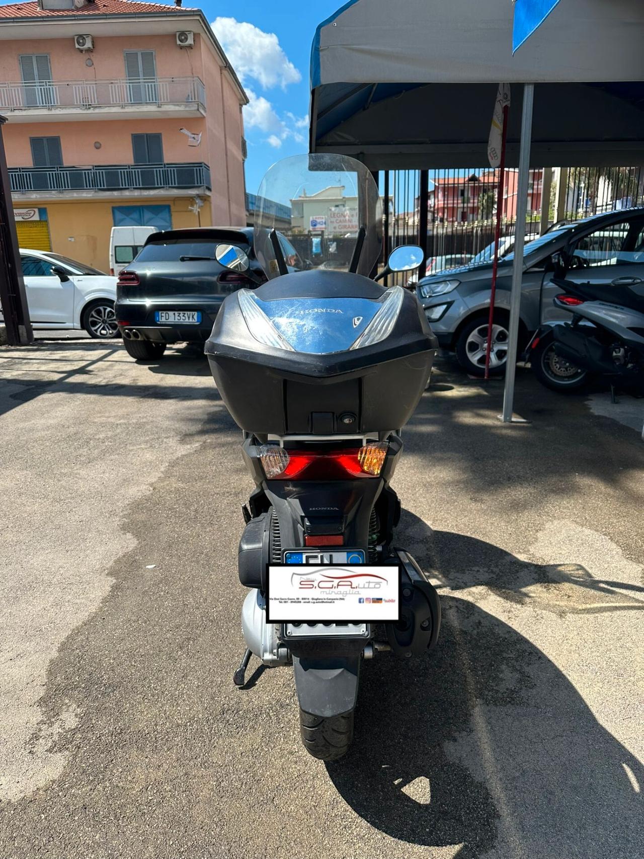 Honda SH 300 i