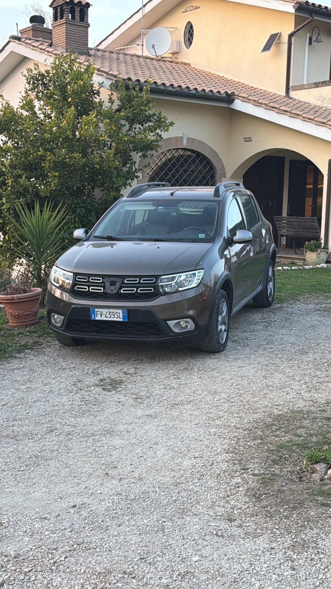 Dacia Sandero Stepway 0.9 TCe Turbo GPL 90 CV S&S Techroad