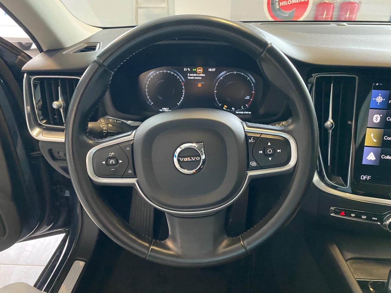 Volvo V60 B4 2.0 197 CV Geartronic Momentum Business Pro