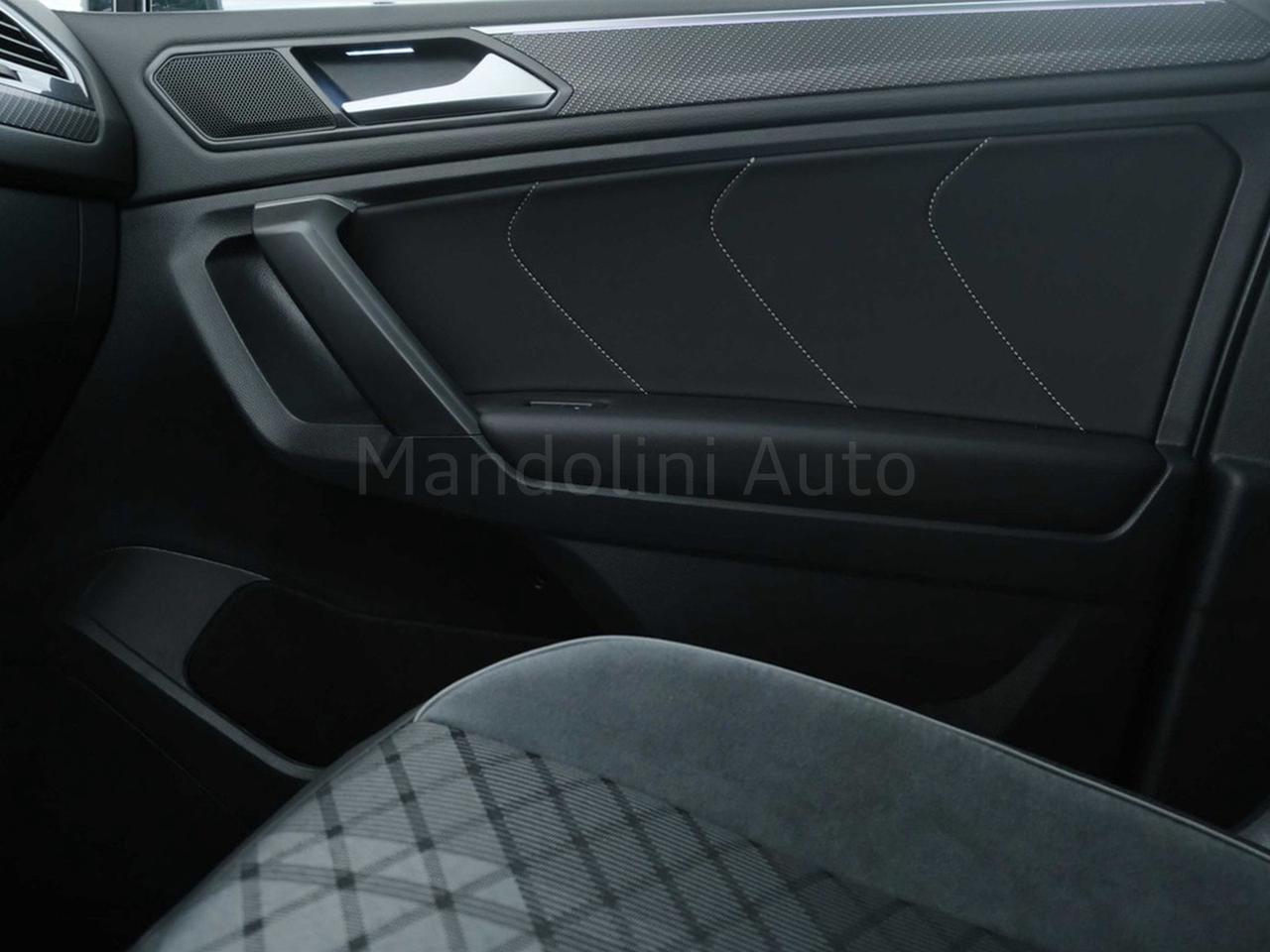 Volkswagen Tiguan allspace 2.0 tdi scr 200cv r line 4motion dsg 7p.ti