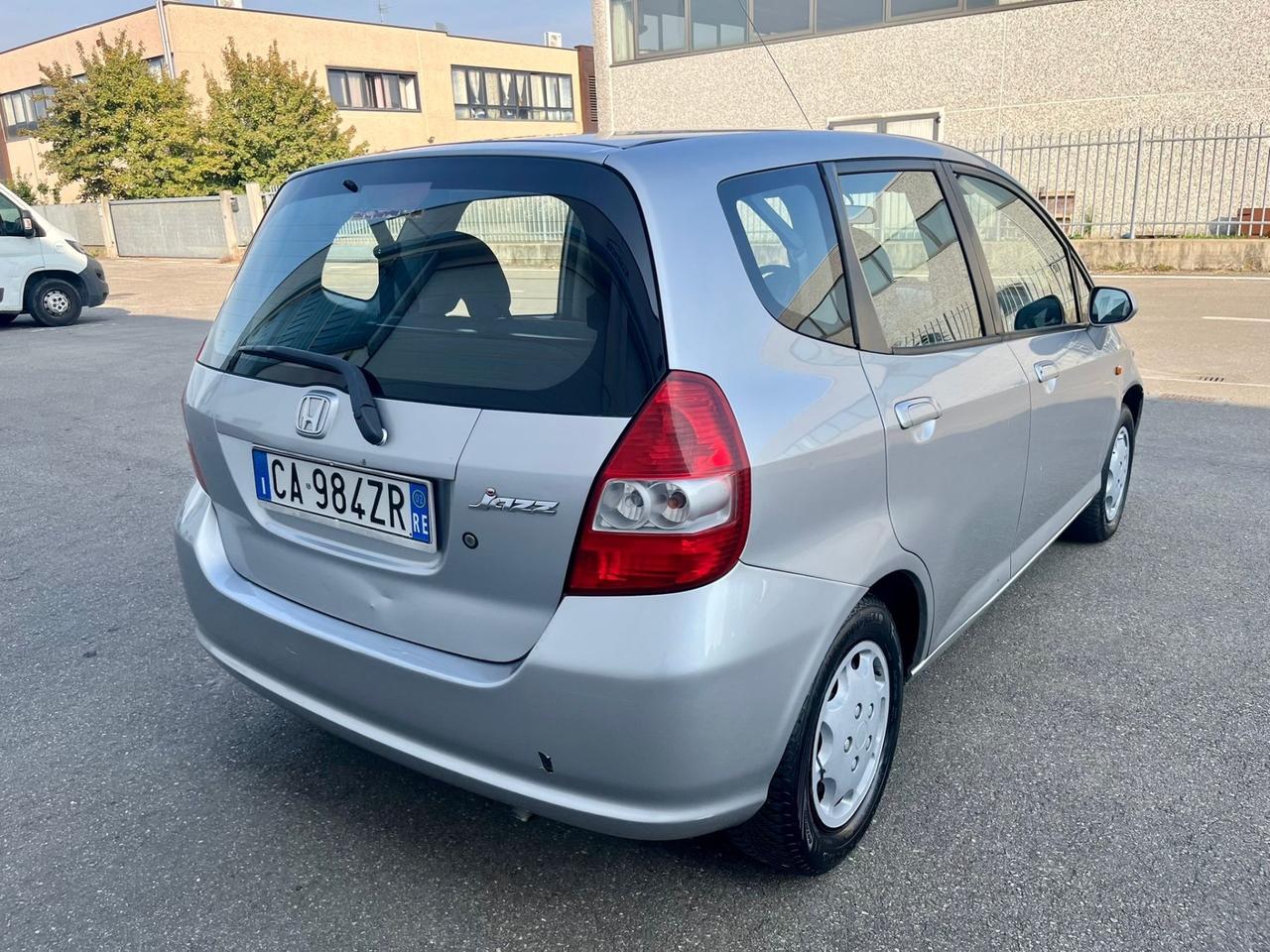 Honda Jazz 1.2benz 2002 86.000km perfetta per neopatentati