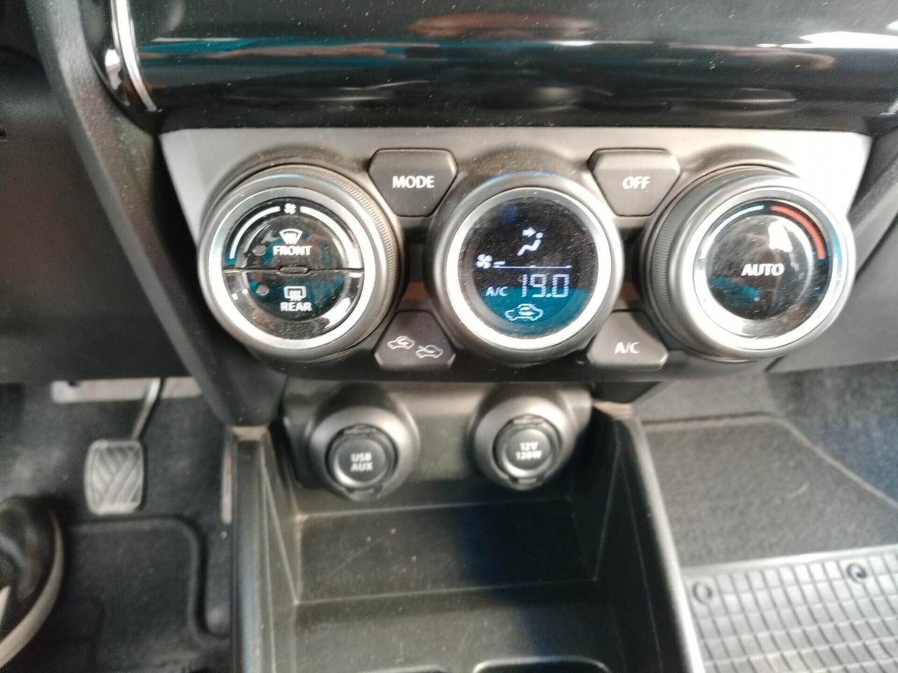 Suzuki Swift 1.2 Hybrid Top