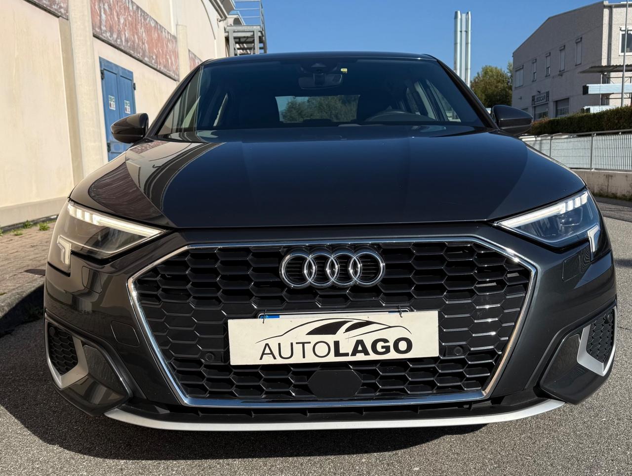 Audi A3 35 TDI S tronic Business Advanced