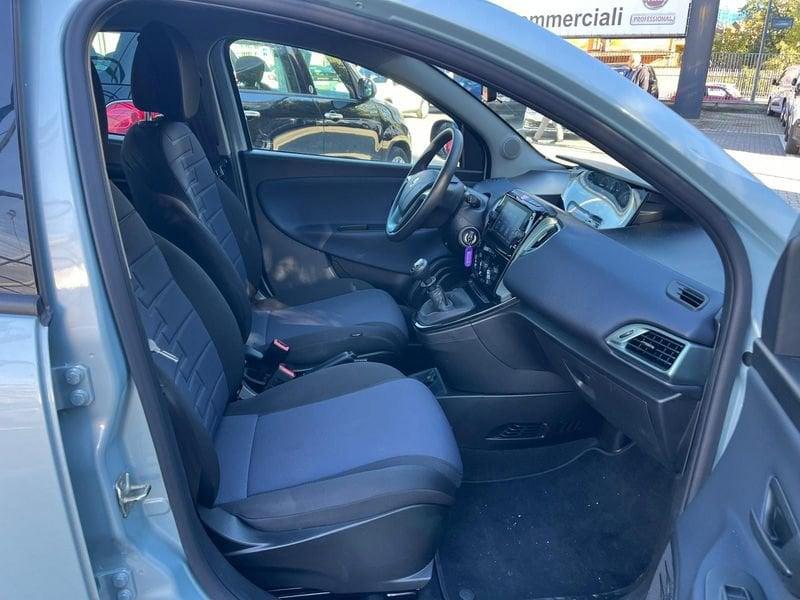 Lancia Ypsilon Ypsilon 1.0 FireFly 5 porte S&S Hybrid Gold