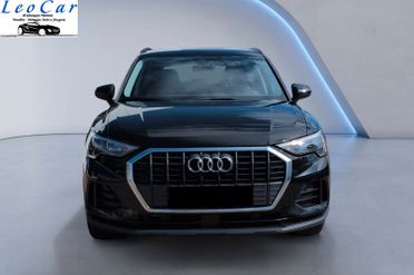 Audi Q3 35 TFSI Business Advanced