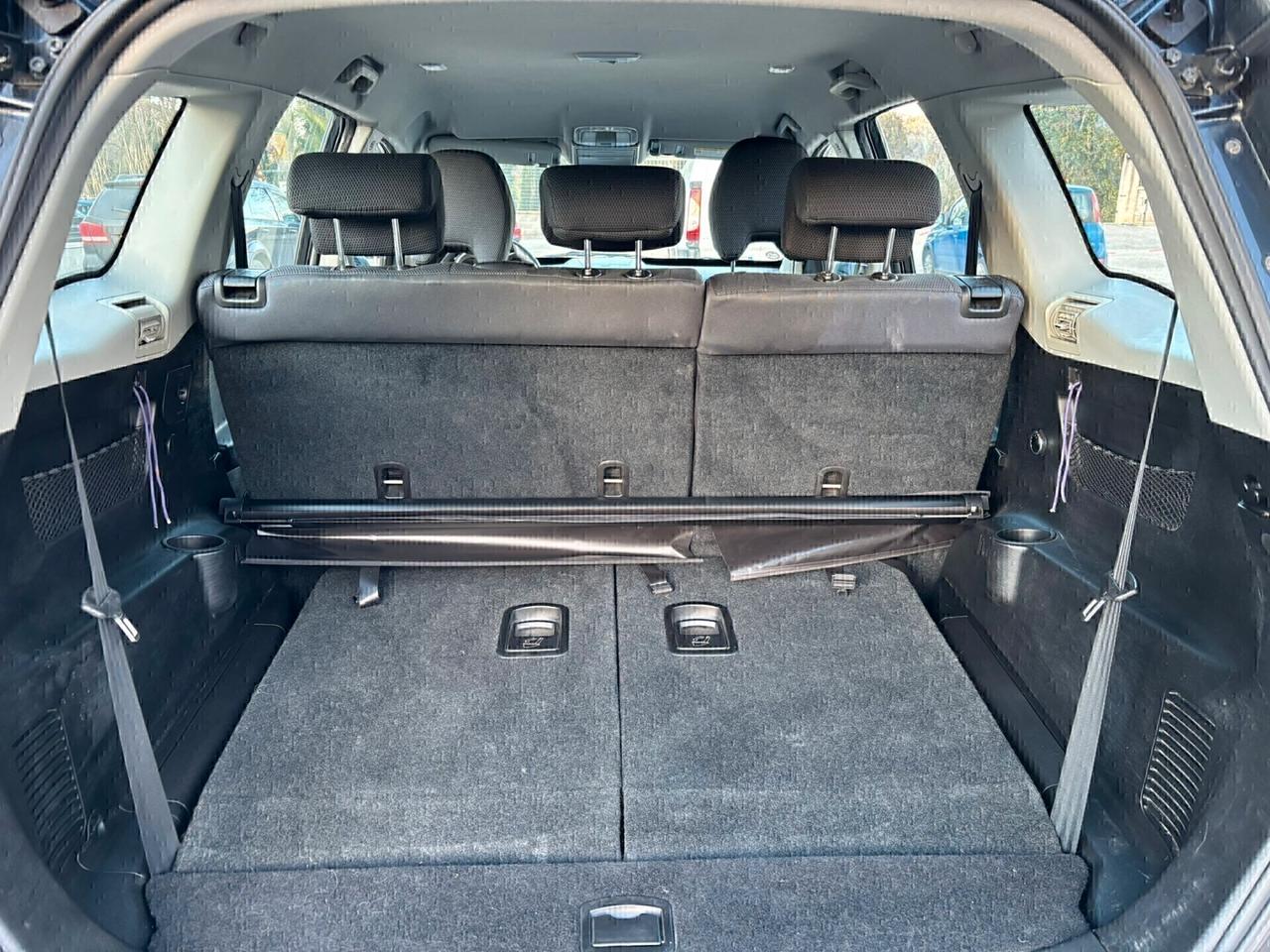 Mahindra XUV500 2.2 16V AWD 7 POSTI - 2019