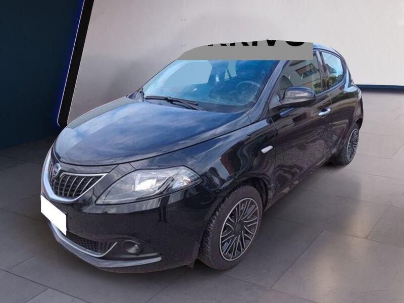 Lancia Ypsilon 1.0 FireFly 5 porte S&S Hybrid Ecochic Gold