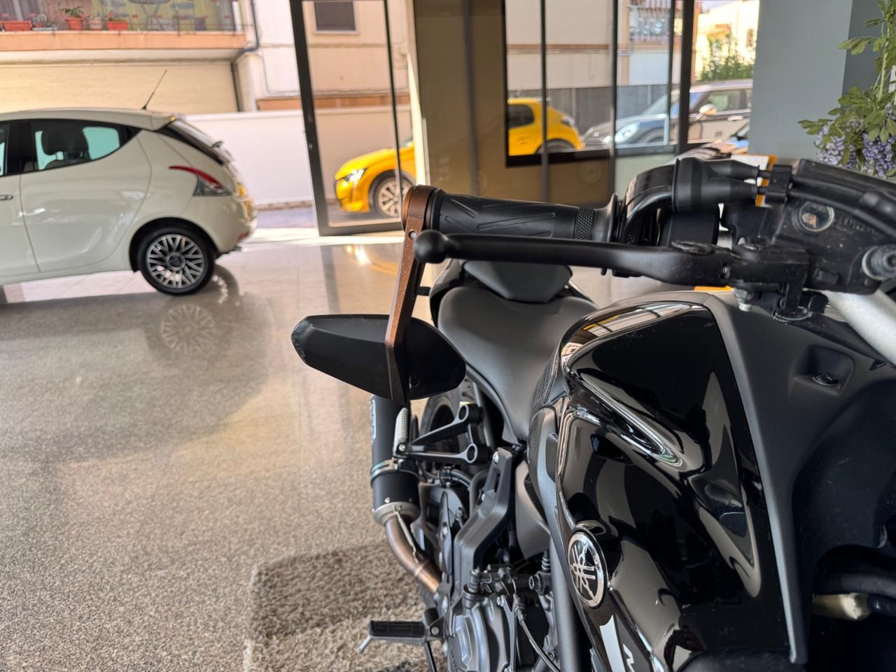 YAMAHA MT-07
