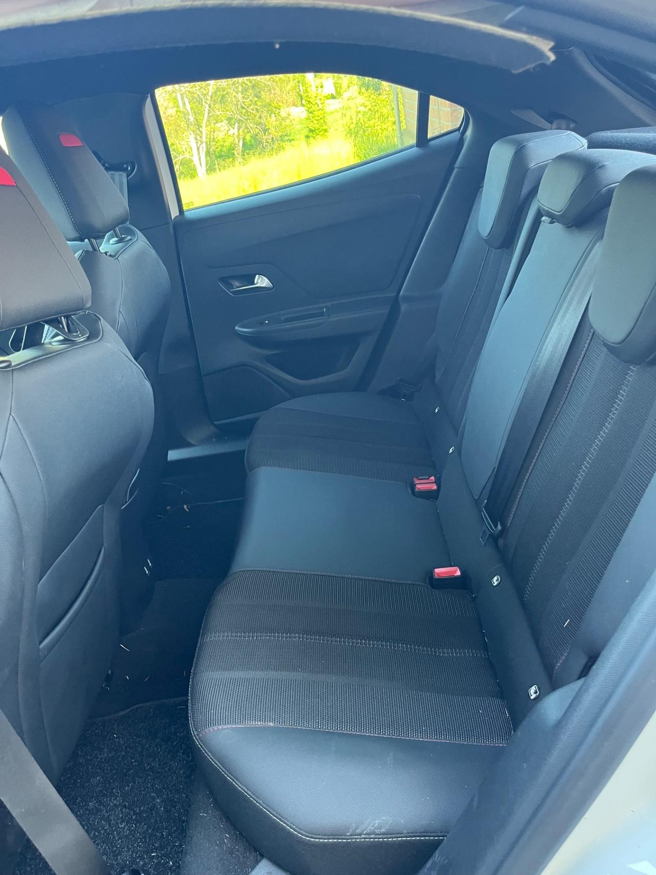 Opel Mokka 1.2 Turbo 2023 21MILA KM INCIDENTATA