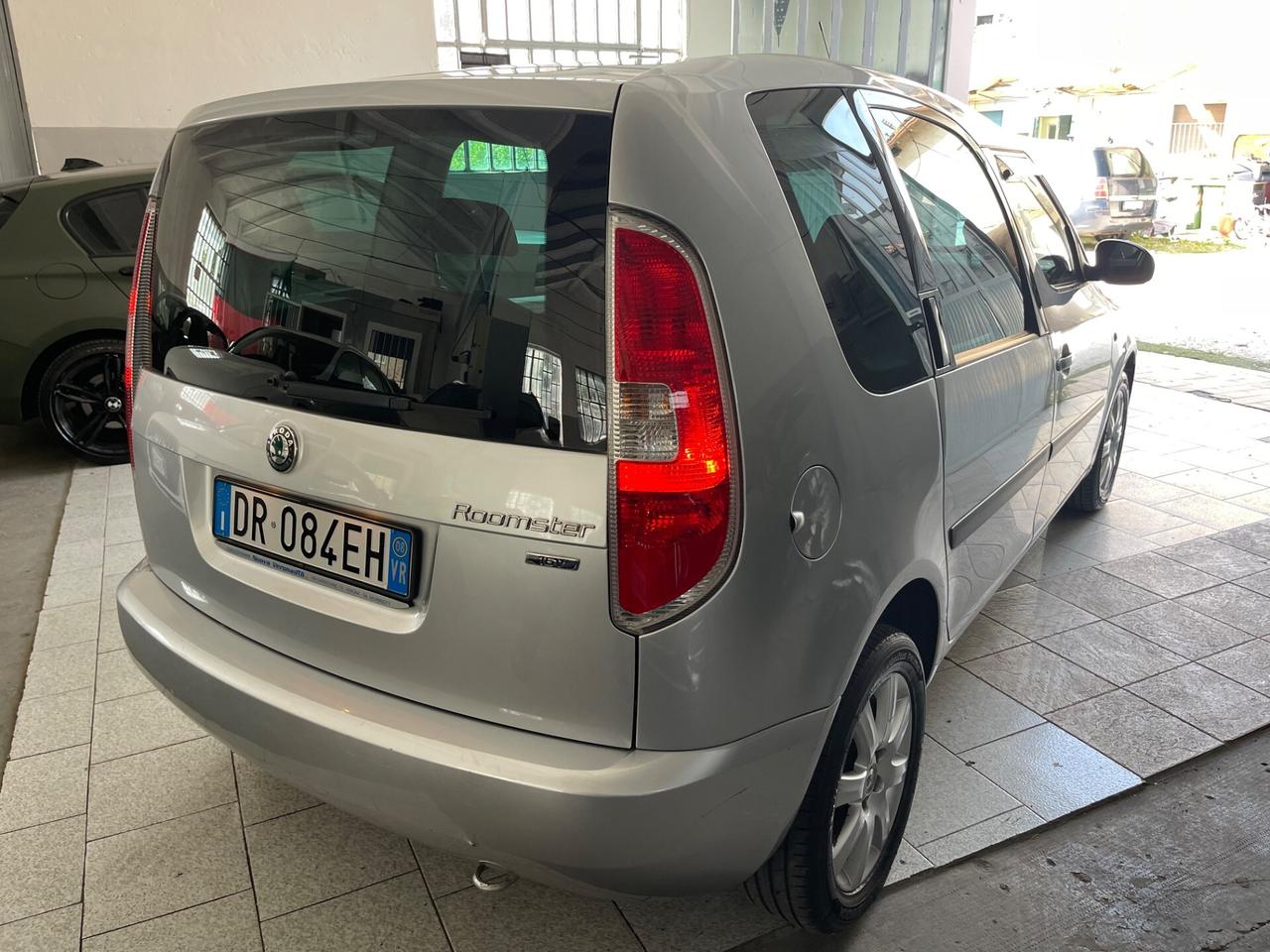 Skoda Roomster 1.4 16V Sport