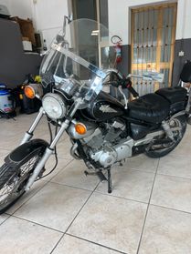Yamaha XV 250