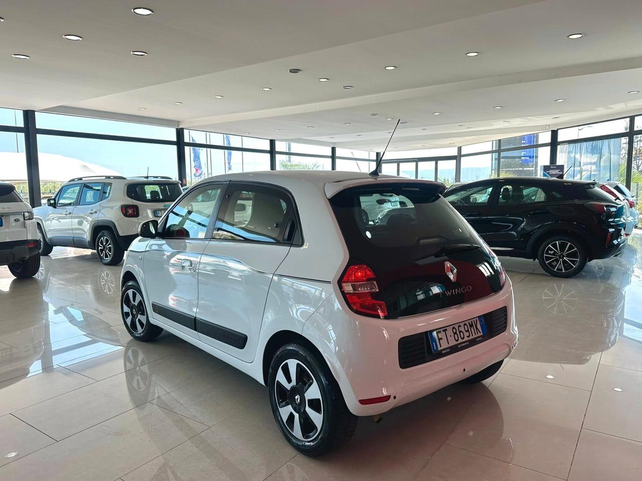RENAULT TWINGO 1.0 INTENS 69cv