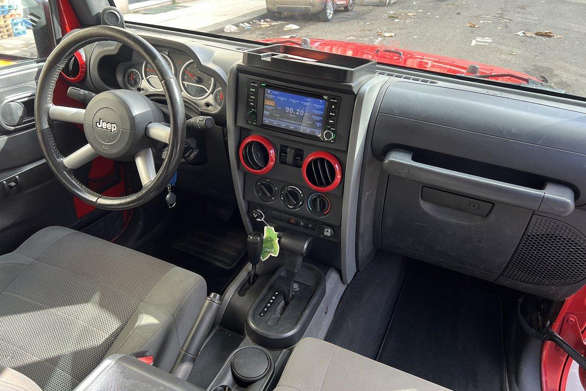 JEEP Wrangler 2.8 CRD DPF Sahara Auto