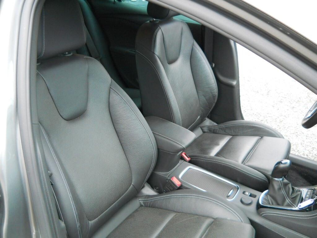 Opel Astra 1.6 CDTI 136 CV BERLINA DYINAMIC--S--FULL