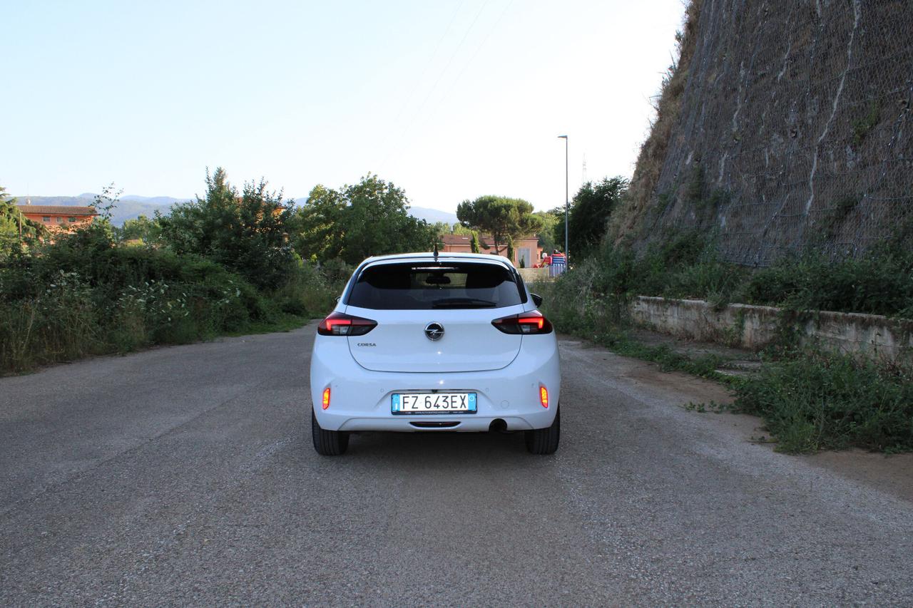 Opel Corsa 1.2 Elegance