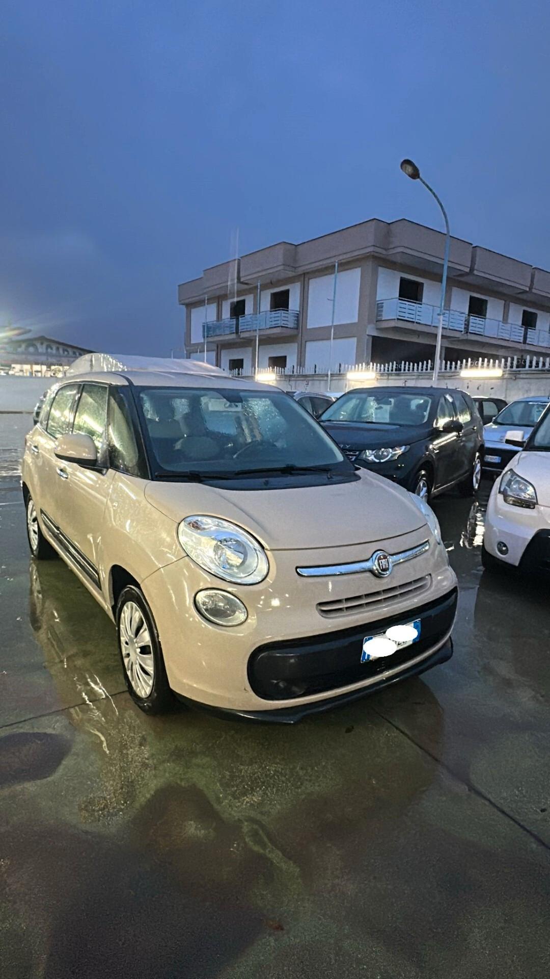 FIAT 500L 1,6 MJ 7 POSTI