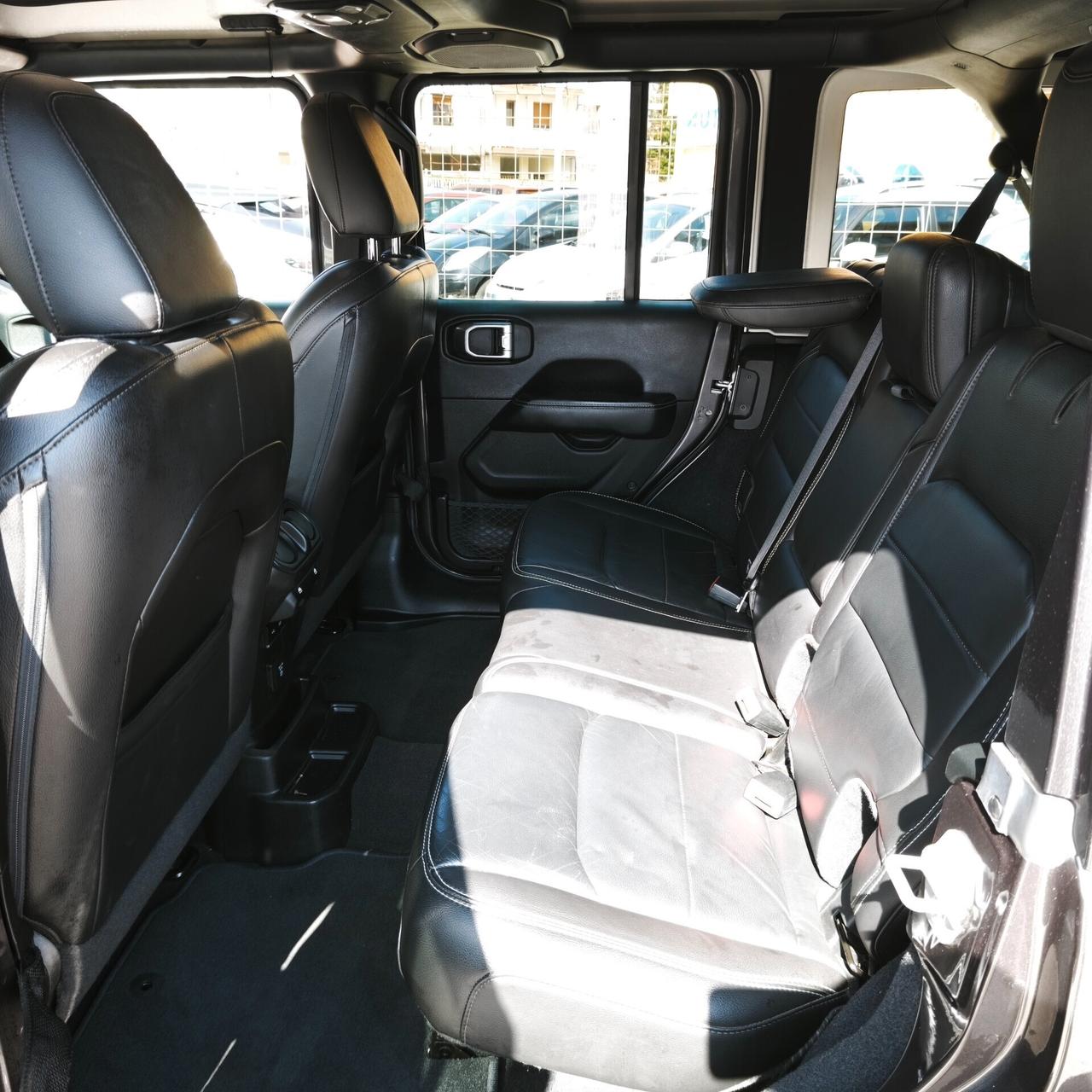 Jeep Wrangler Unlimited 2.2 Mjt II Overland E6d