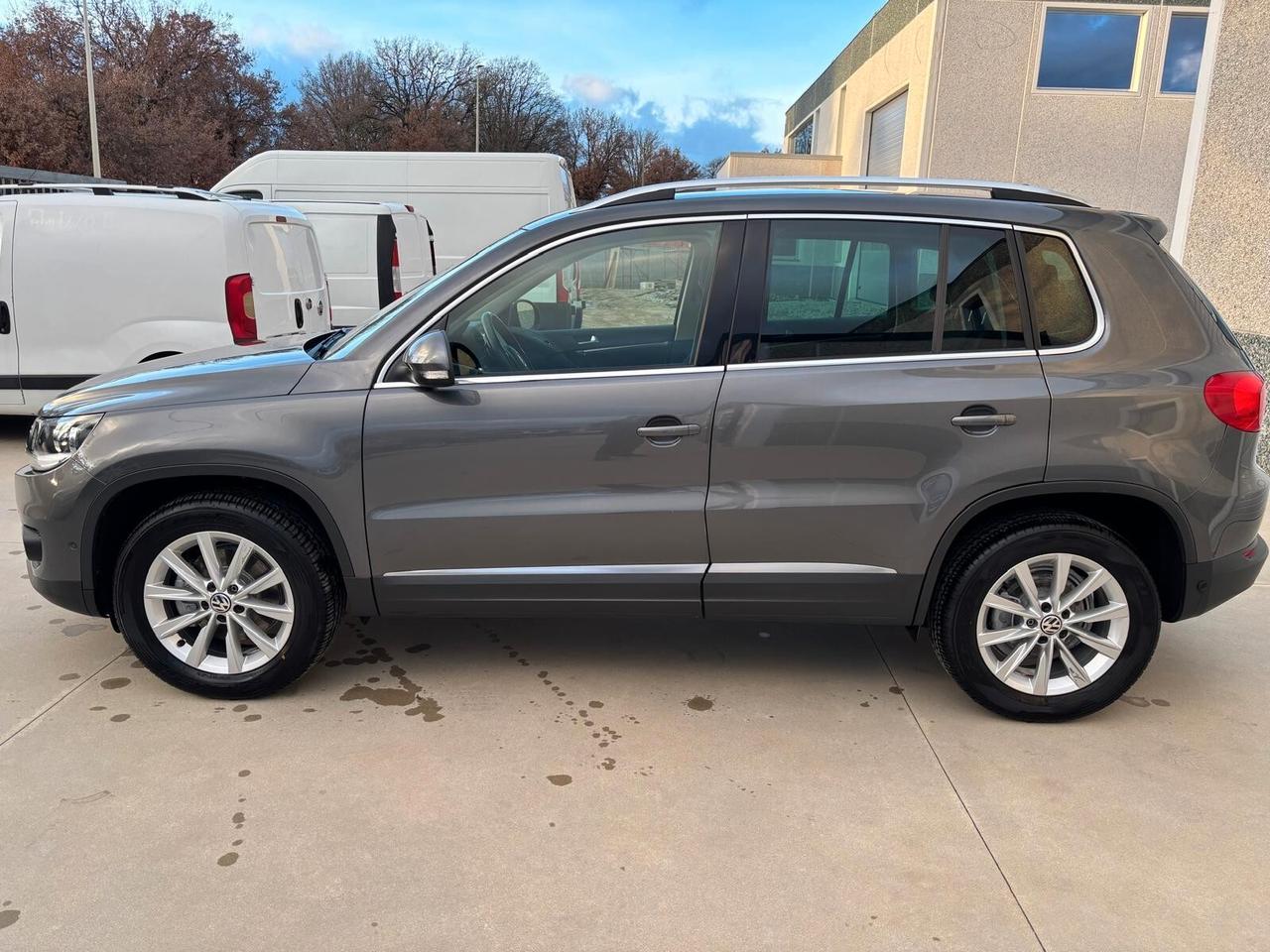 Volkswagen Tiguan 2.0 TDI 140 CV 4MOTION Sport & Style