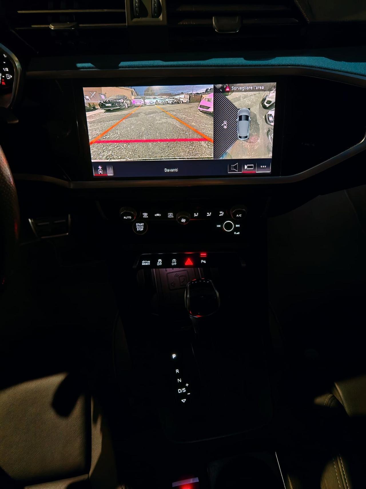 Audi Q3 SPB 40 TDI quattro S tronic line edition Total black