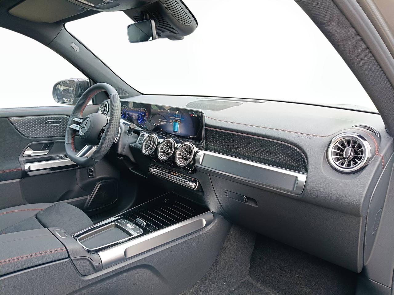 Mercedes-Benz EQB 250+