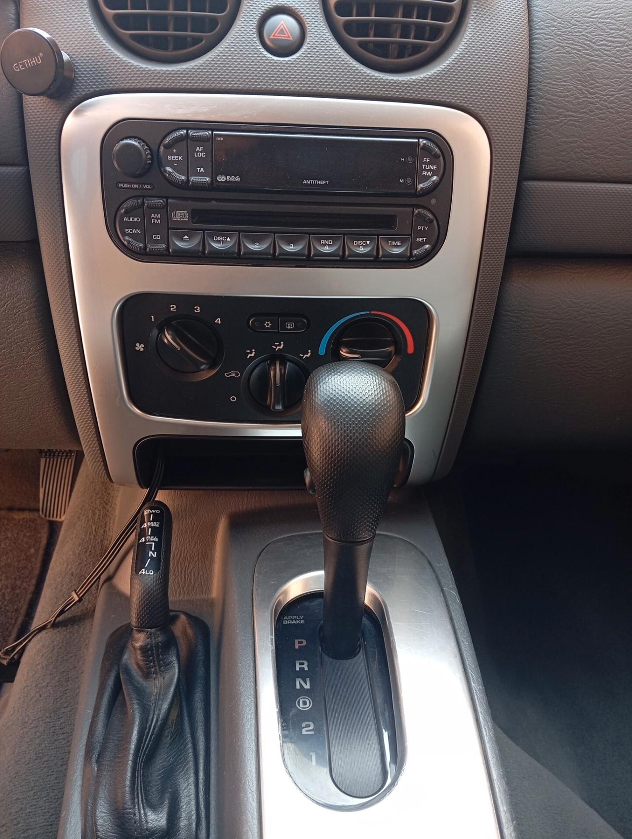Jeep Cherokee 4X4 2.8 CRD gancio traino valuto permute