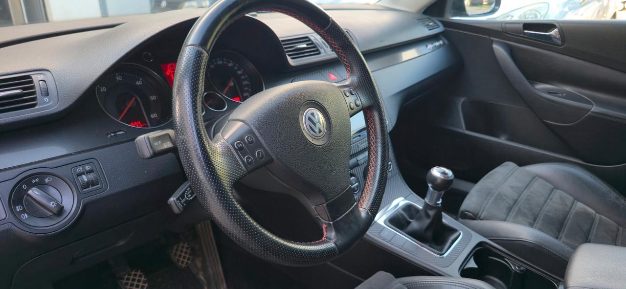 Volkswagen Passat 2.0 16V TDI 4mot. Var. Sportline