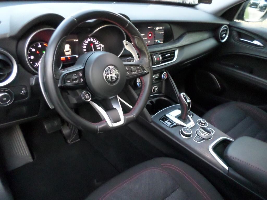 Alfa Romeo Stelvio 2.2 Turbodiesel 160 CV AT8 RWD Rosso Edizione