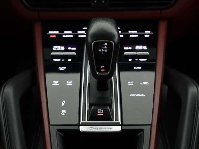 Porsche Cayenne 3.0 e-hybrid tiptronic