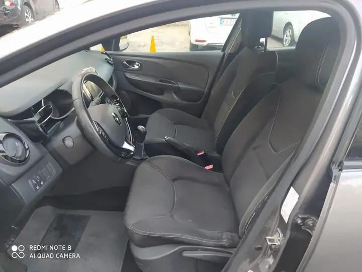 Renault Clio 1.5 dCi Costume National