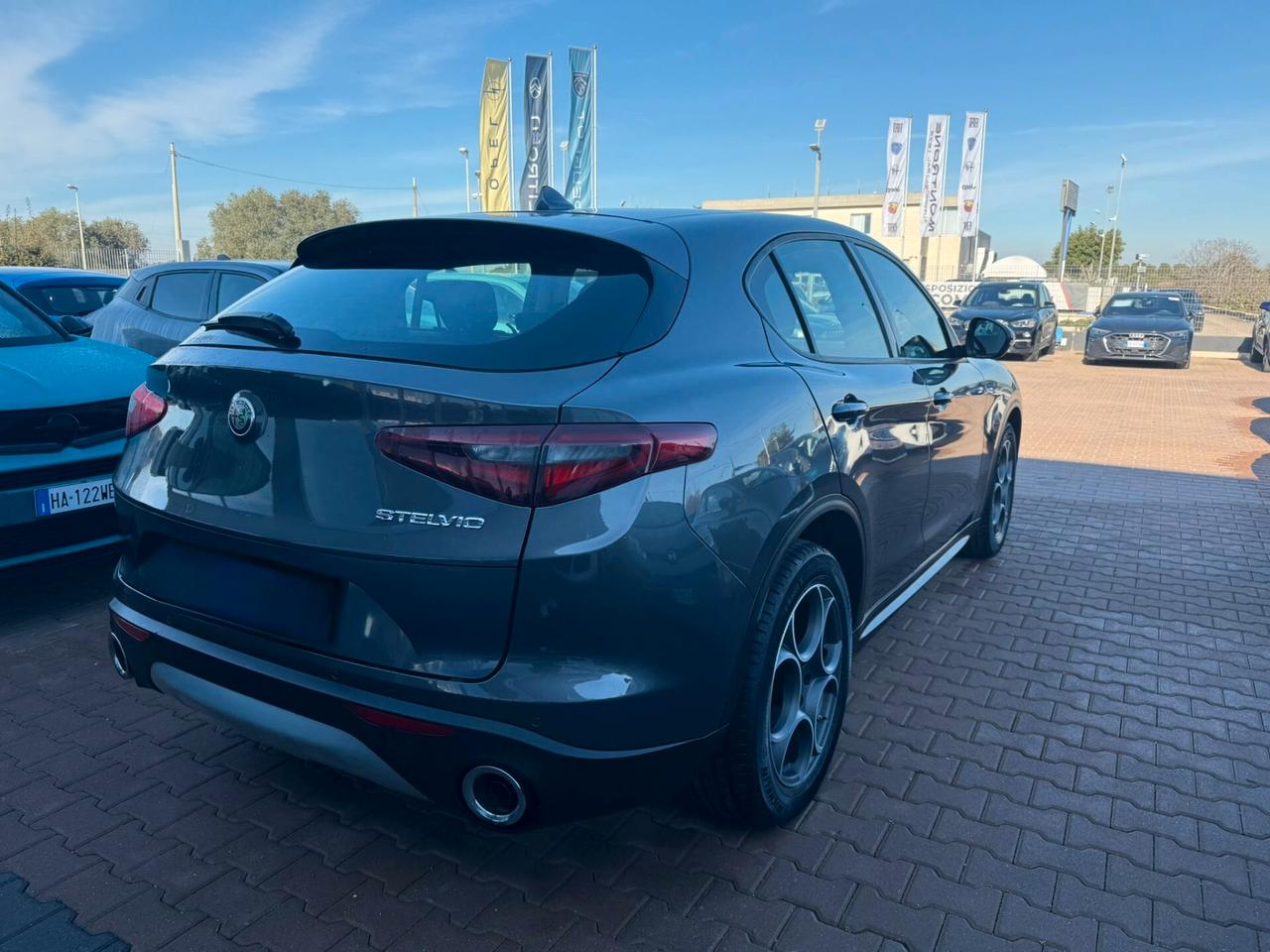 Alfa Romeo Stelvio 2.2 Turbodiesel 190 CV AT8 Q4 Super