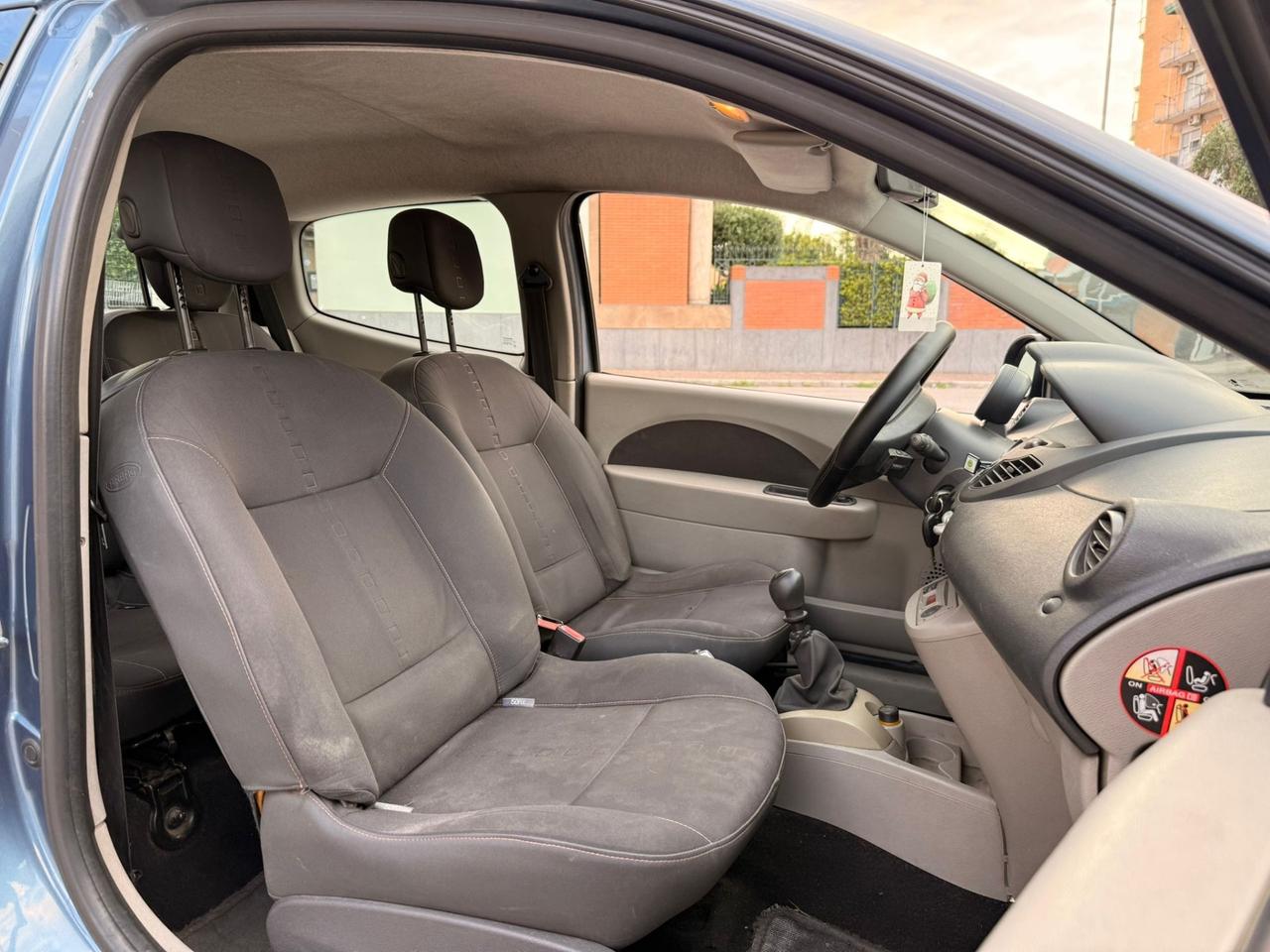Renault Twingo 1.2 8V