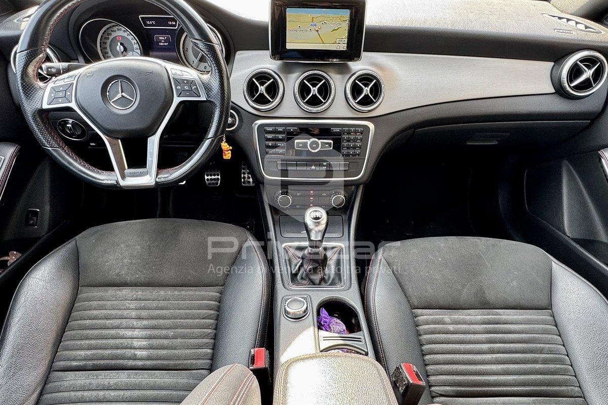 MERCEDES CLA 200 CDI Premium