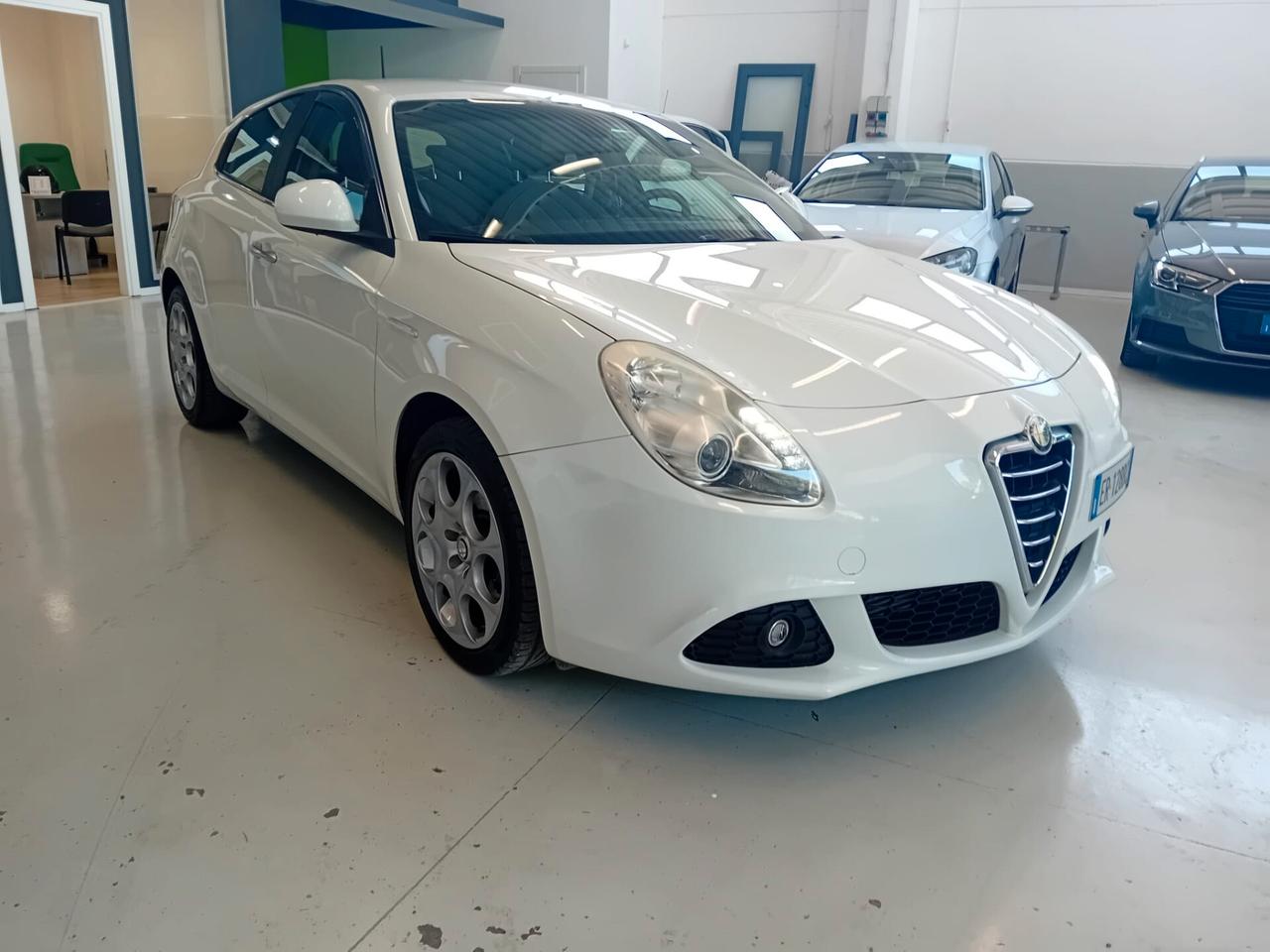 Alfa Romeo Giulietta 1.6 JTDm-2 105 CV Distinctive