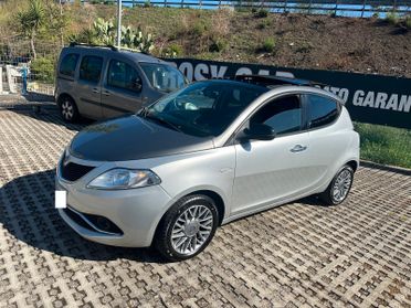 Lancia Ypsilon 900 twinair Gpl Platino-2011