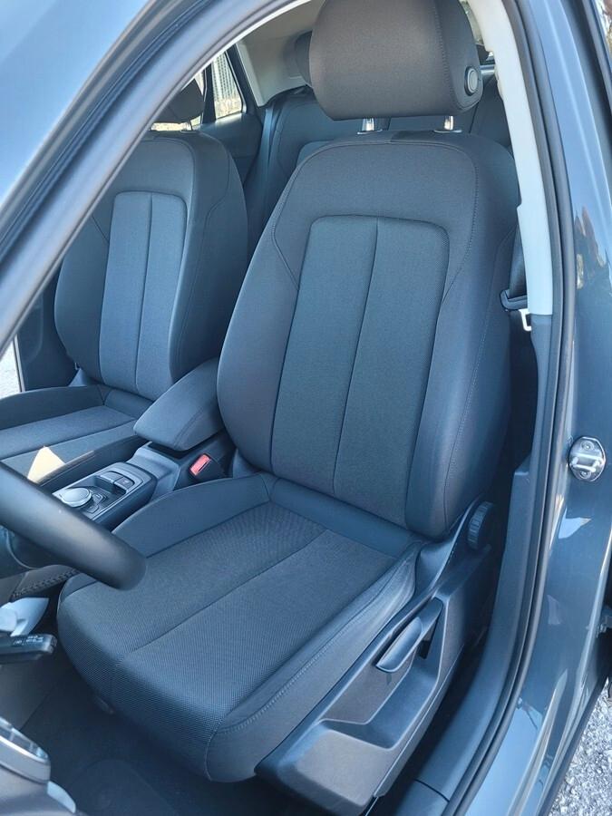 Audi Q2 30 TDI S tronic Business
