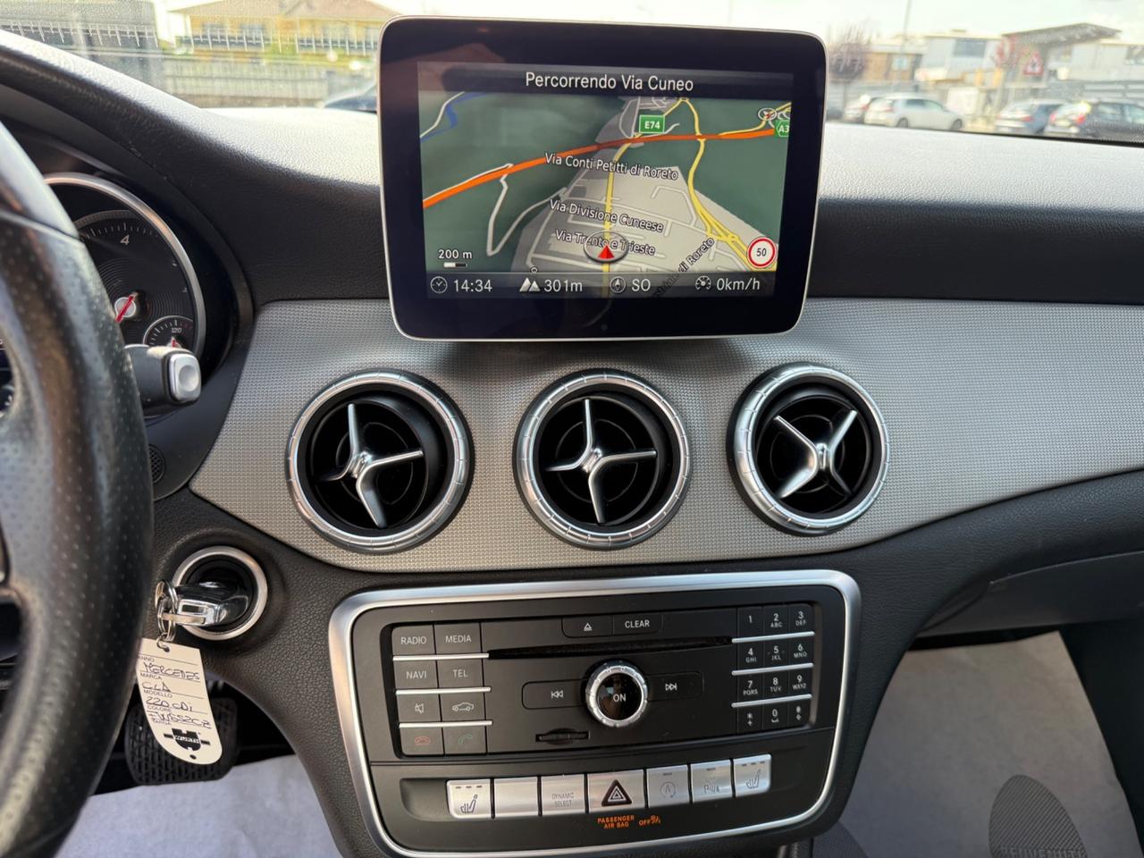 Mercedes-benz CLA 220 d Automatic Premium .IVA ESPOSTA