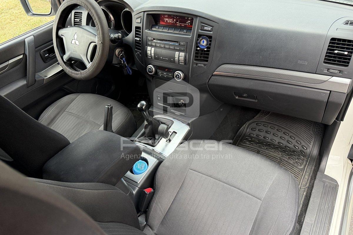 MITSUBISHI Pajero 3.2 DI-D 16V 3p. Invite DPF