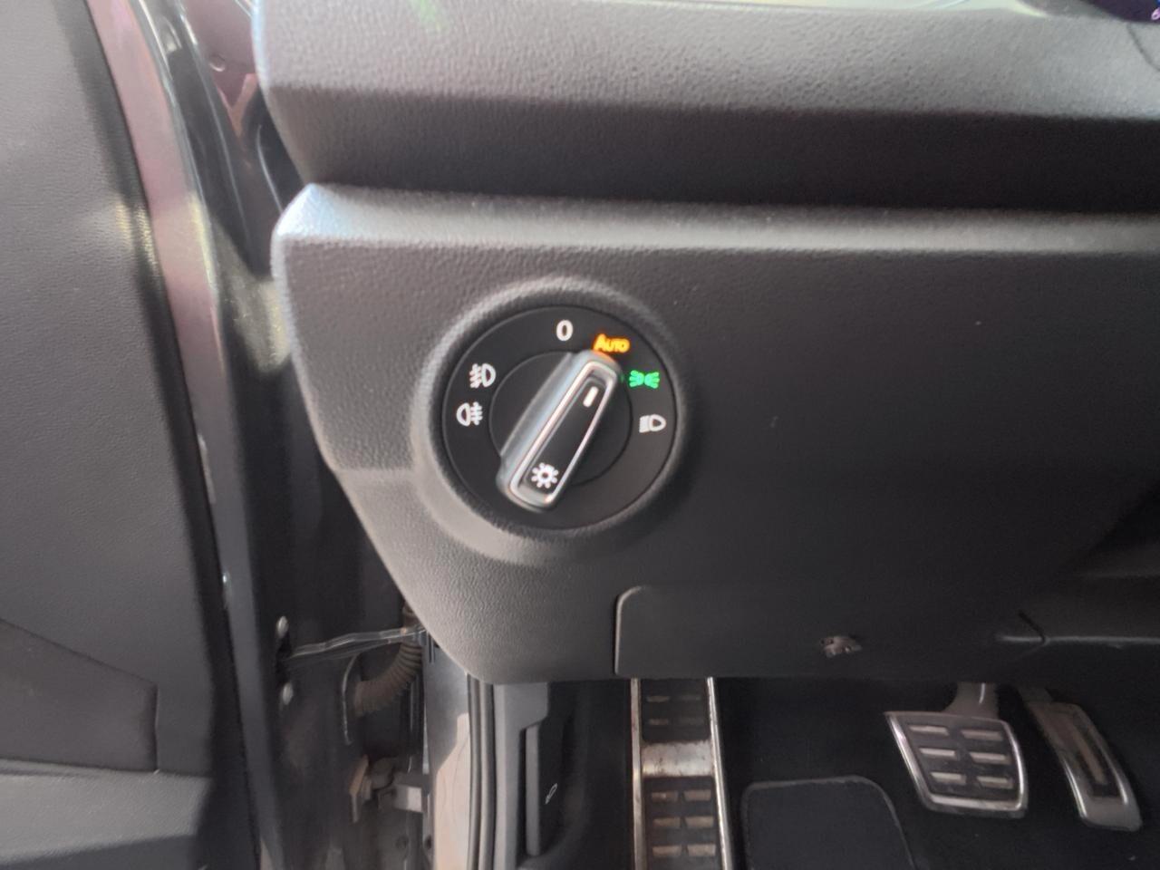 Volkswagen T-Roc 1.5 TSI ACT DSG R-line BlueMotion Technology