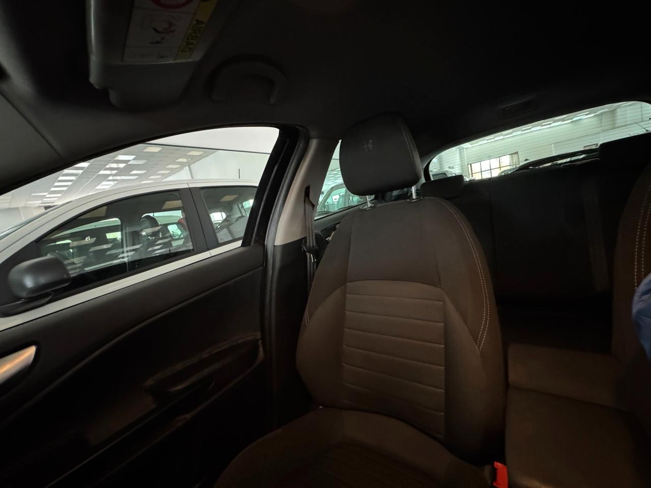 Alfa Romeo Giulietta 1.4 Turbo 120 CV GPL Super