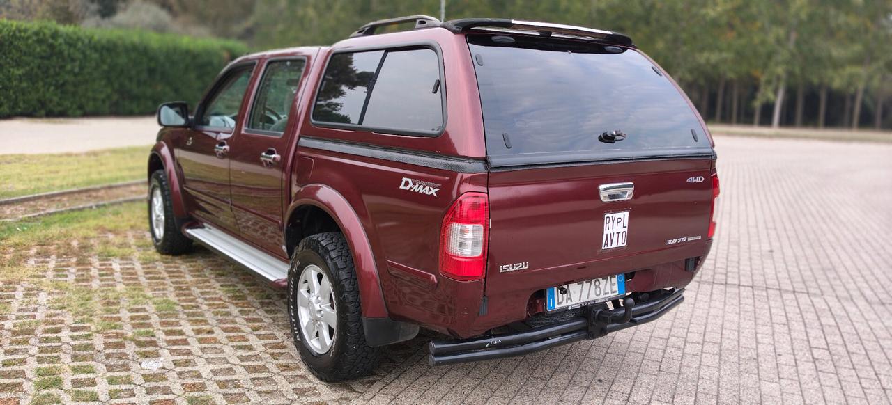Isuzu D-Max 3.0 TD 4WD Aut e Gancio PICK UP