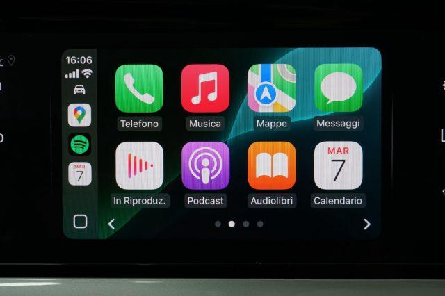 OPEL Grandland 1.5 diesel Ecotec aut. AT8 Business Elegance