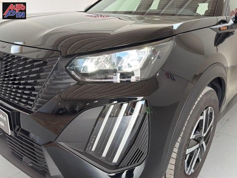 Peugeot 2008 Hybrid 145cv e-DCS6 Style auto