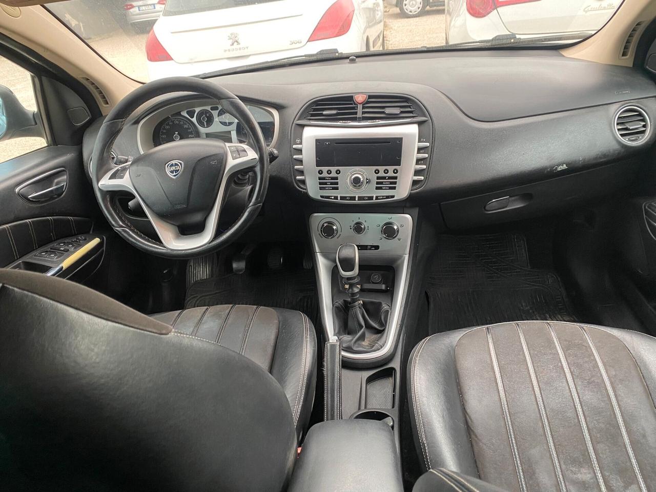 Lancia Delta 1.6 MJT DPF Platino