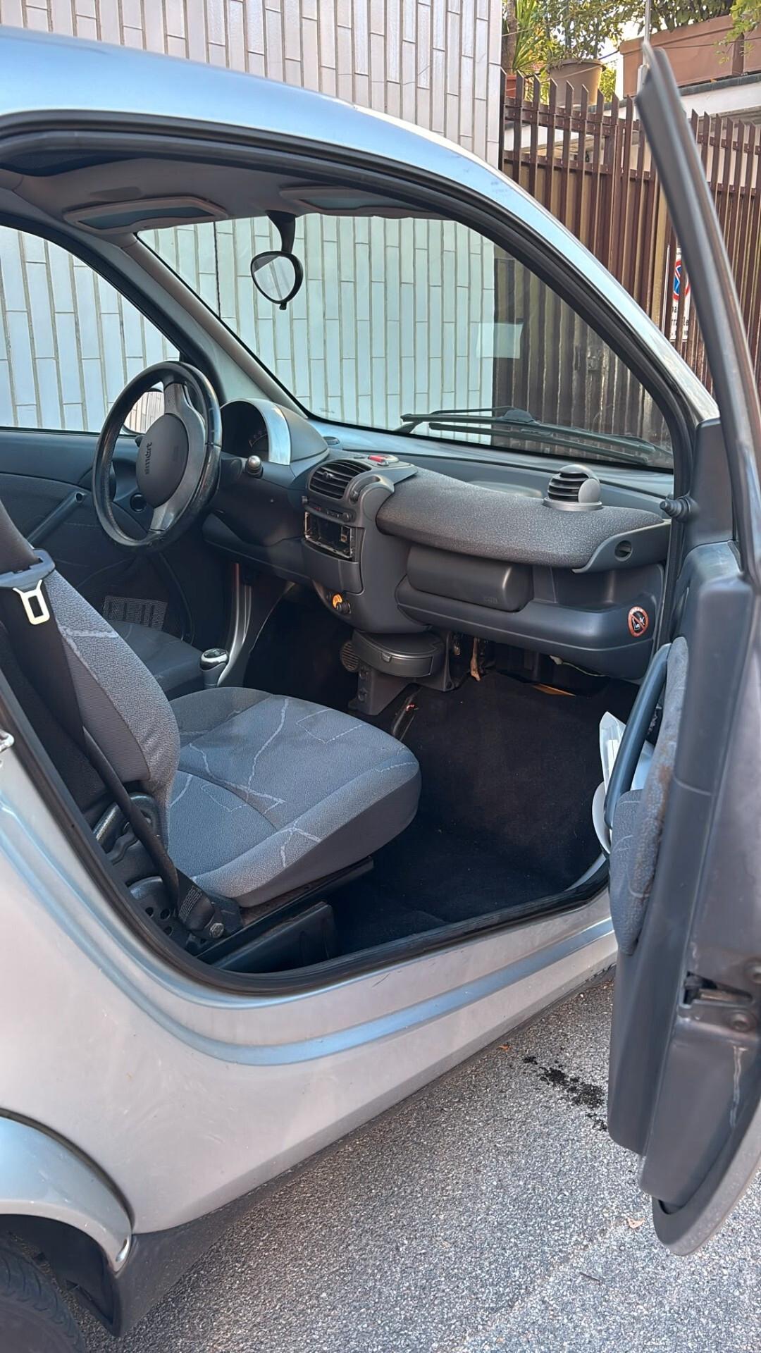 Smart ForTwo 1000 45 kW MHD coupé pure